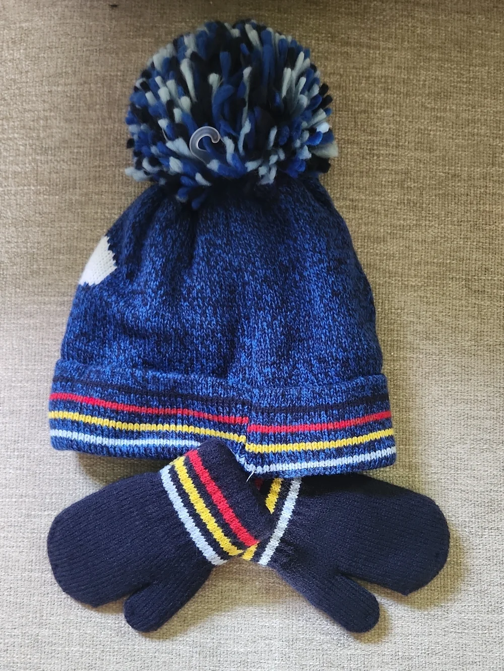 NWT The Children's Place Toddler Boys (2T-3T) Hat And Mitten Set